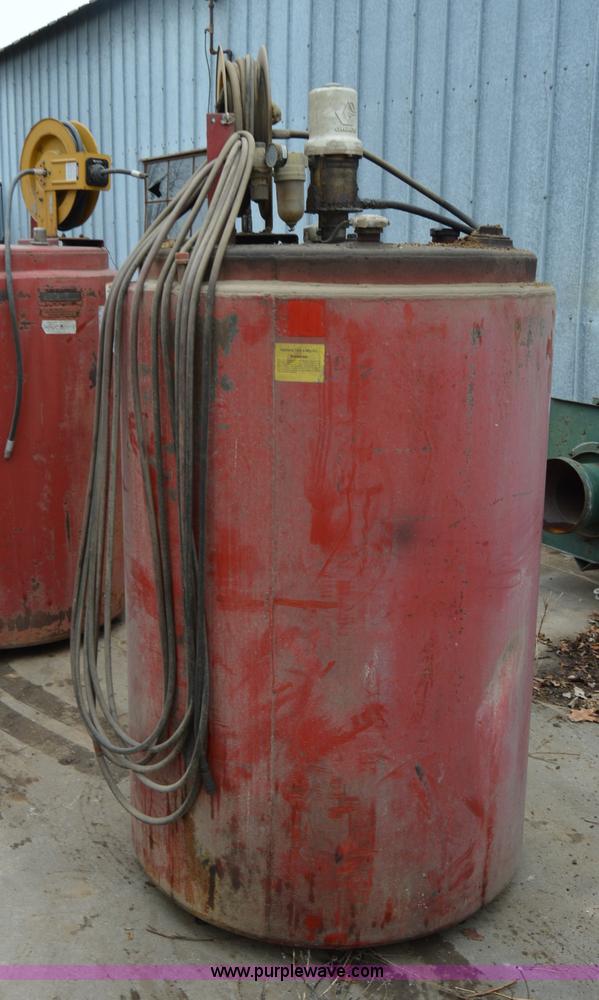 image for item I6938 Double wall vertical oil tank