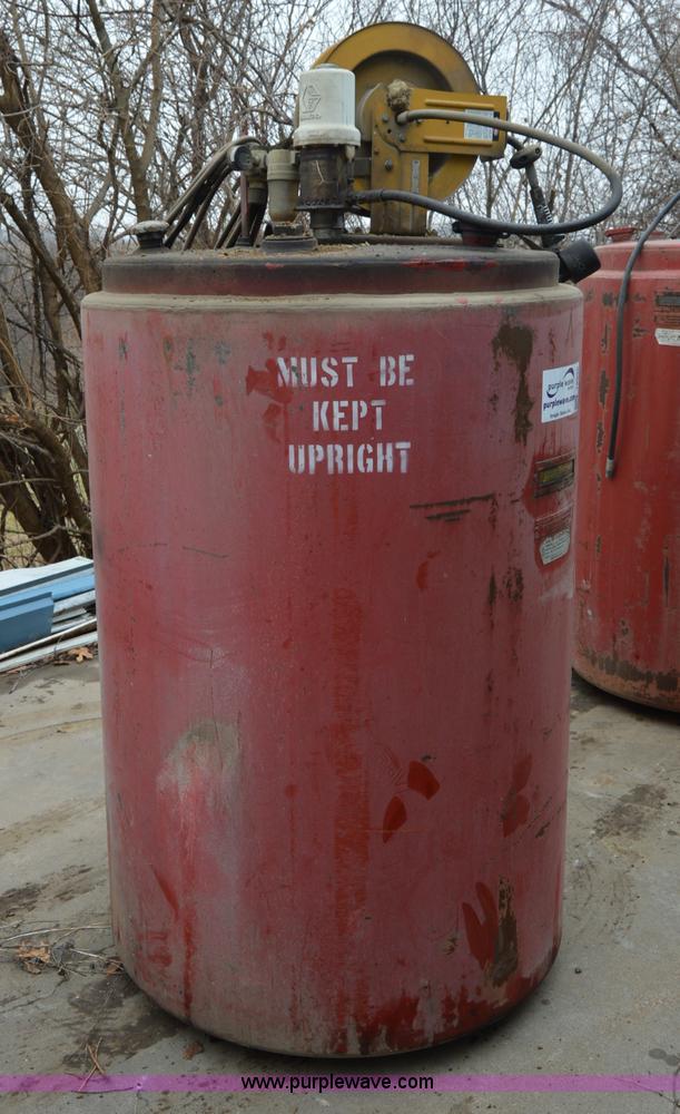 image for item I6938 Double wall vertical oil tank