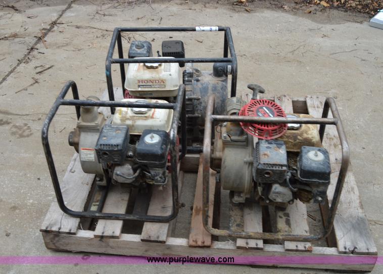 image for item I6941 (3) Honda LB20X 2" water pumps