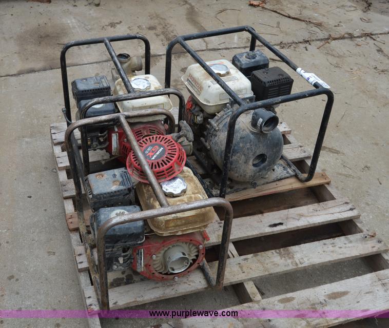 image for item I6941 (3) Honda LB20X 2" water pumps