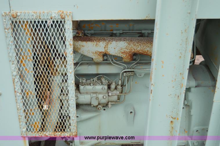 image for item I6951 John Deere generator set