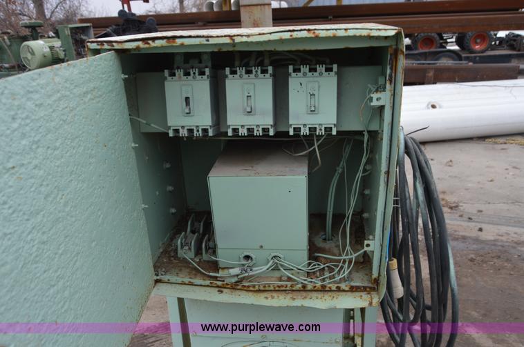 image for item I6951 John Deere generator set