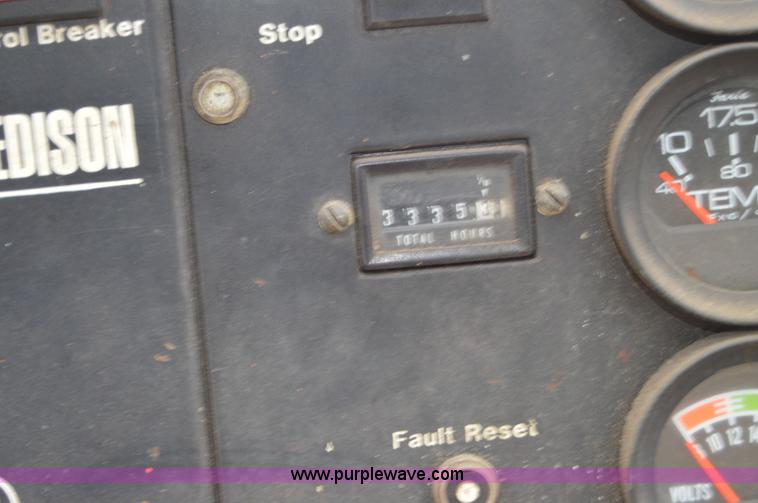 image for item I6952 Onan 20.0 marine generator set