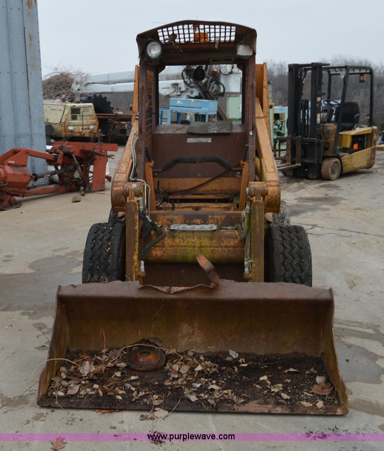 image for item I6958 Case 1840 skid steer