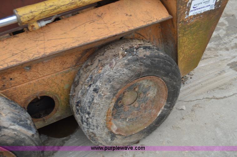 image for item I6958 Case 1840 skid steer