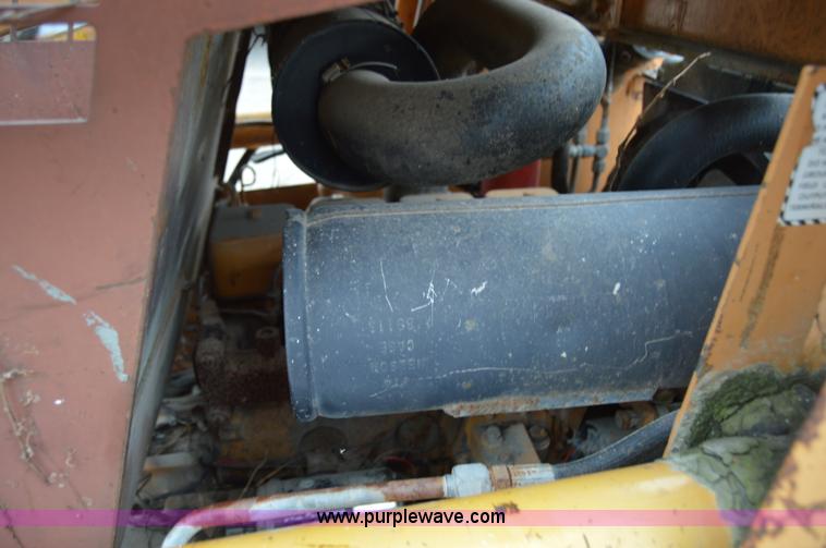 image for item I6958 Case 1840 skid steer