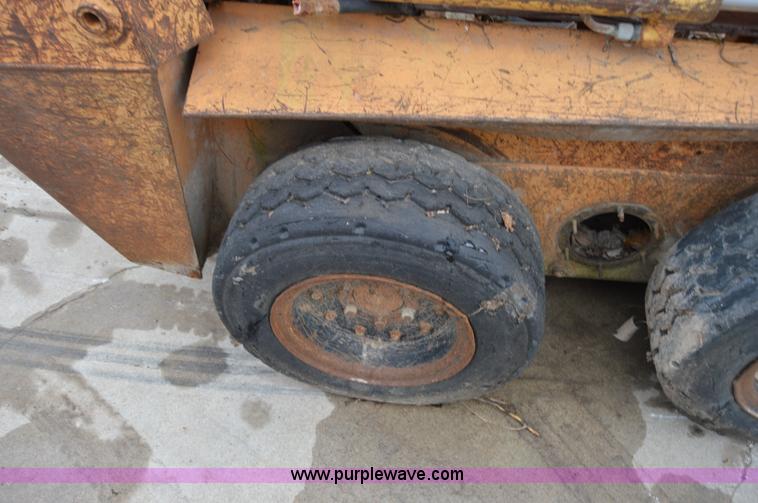 image for item I6958 Case 1840 skid steer