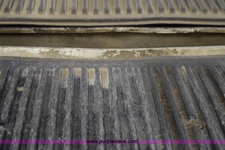 image for item I8585 2000 Ford F150 Lariat SuperCab pickup truck