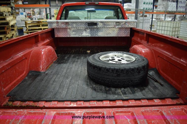 image for item I8586 1995 Chevrolet 1500 pickup truck