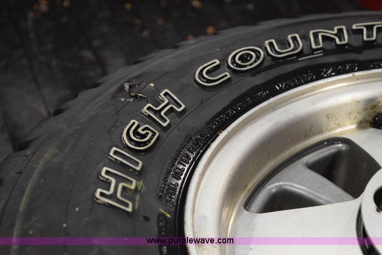 image for item I8586 1995 Chevrolet 1500 pickup truck