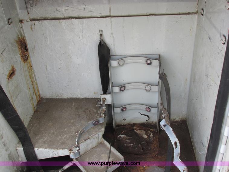 image for item I8822 1993 International 4900 Crew Cab utility truck