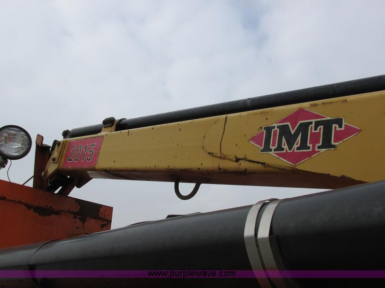 image for item I8824 1995 Ford F800 service truck