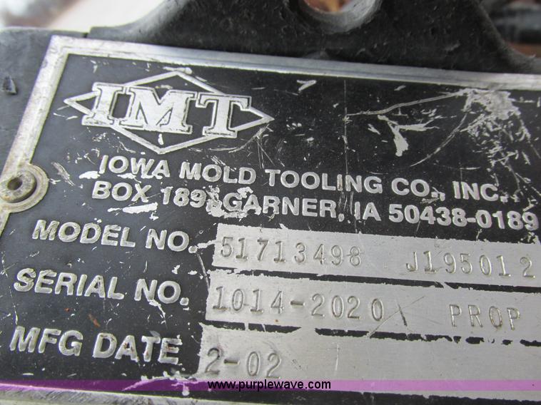 image for item I8824 1995 Ford F800 service truck