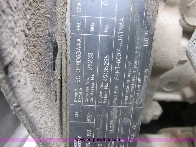 image for item I8824 1995 Ford F800 service truck