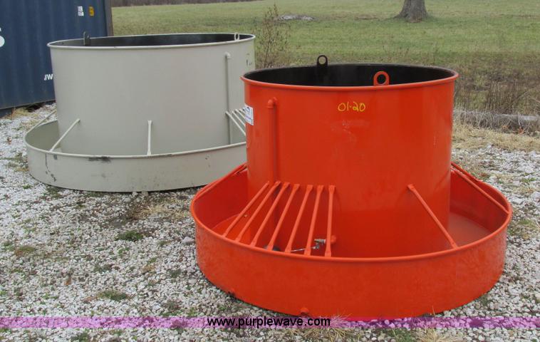 image for item I8828 (2) cattle water tanks