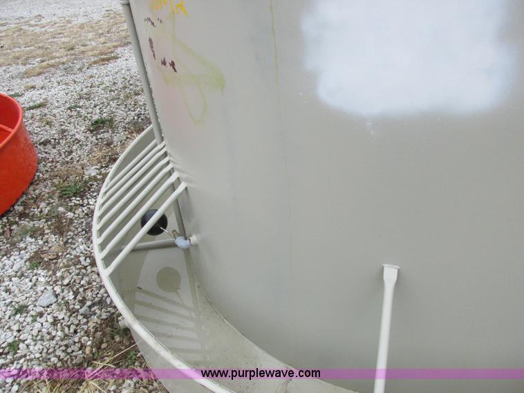 image for item I8828 (2) cattle water tanks