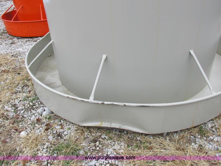 image for item I8828 (2) cattle water tanks