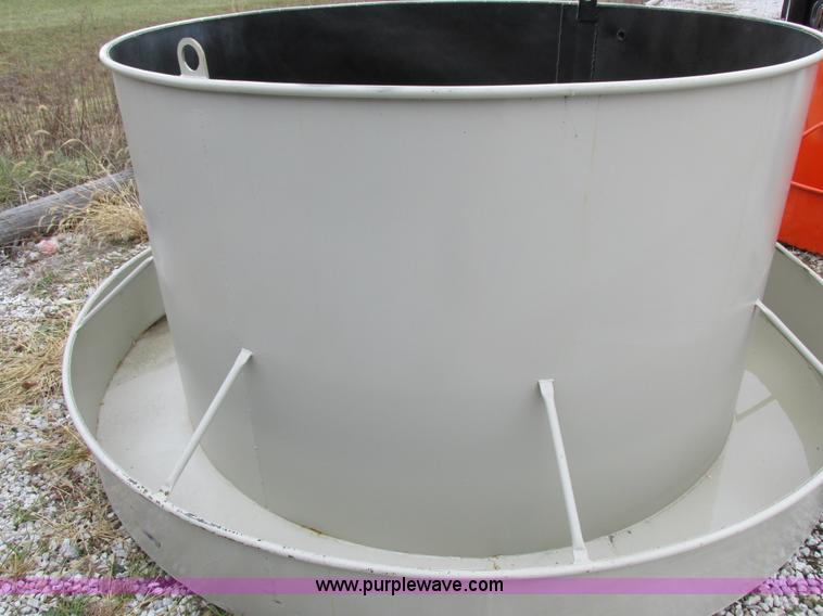 image for item I8828 (2) cattle water tanks