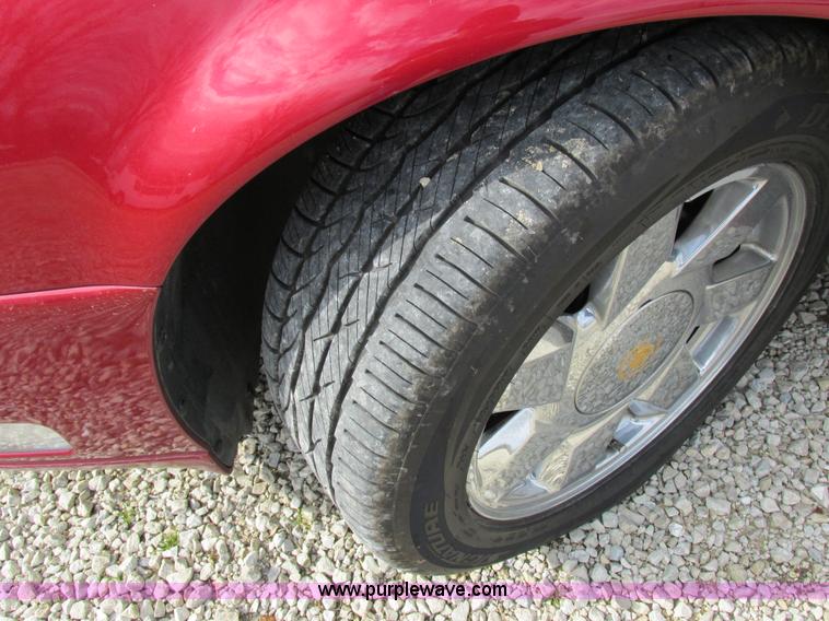 image for item I8836 2001 Cadillac DeVille DTS