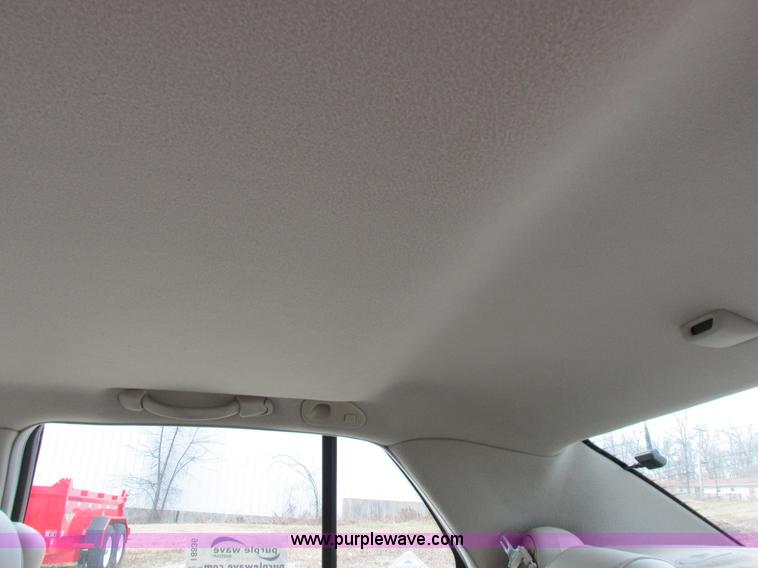 image for item I8836 2001 Cadillac DeVille DTS