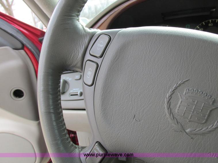 image for item I8836 2001 Cadillac DeVille DTS