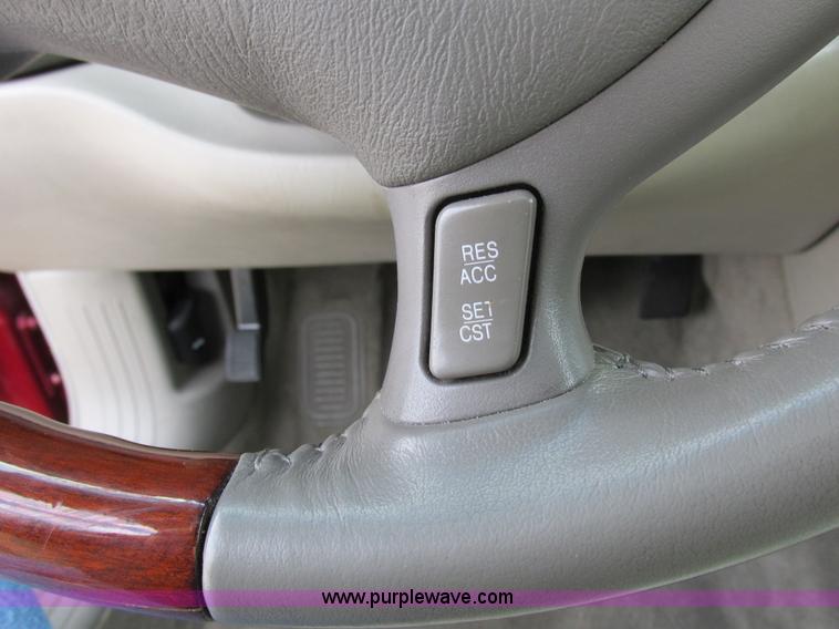 image for item I8836 2001 Cadillac DeVille DTS