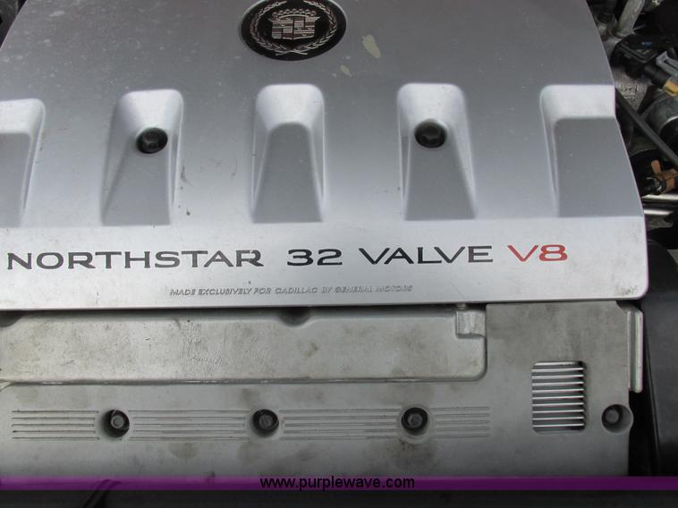 image for item I8836 2001 Cadillac DeVille DTS