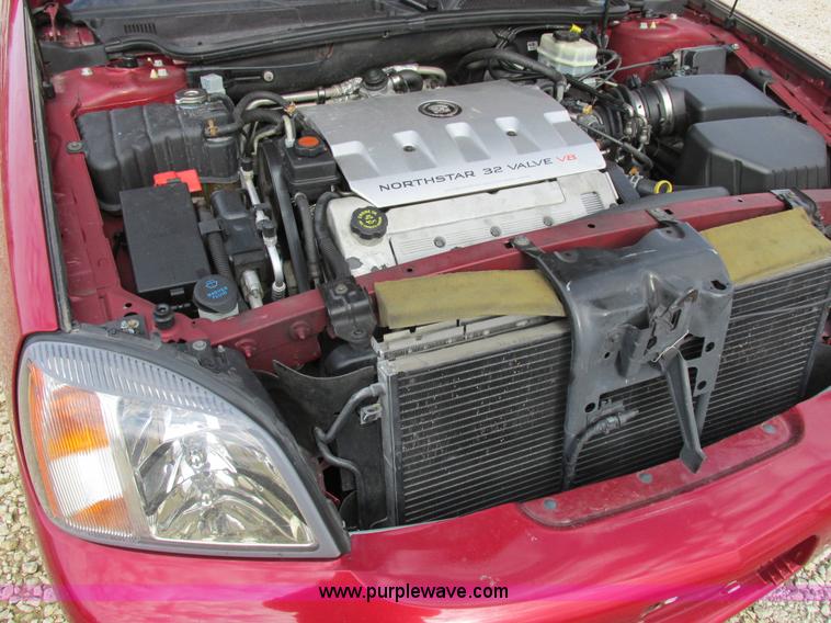 image for item I8836 2001 Cadillac DeVille DTS