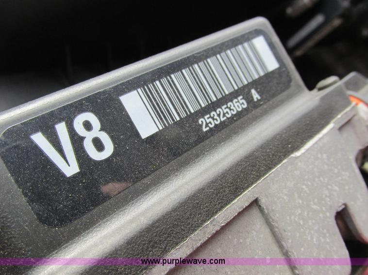 image for item I8836 2001 Cadillac DeVille DTS