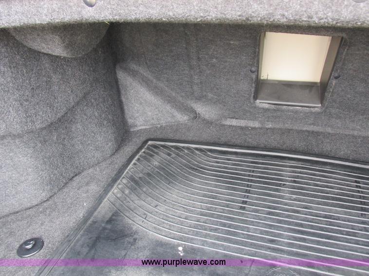 image for item I8836 2001 Cadillac DeVille DTS