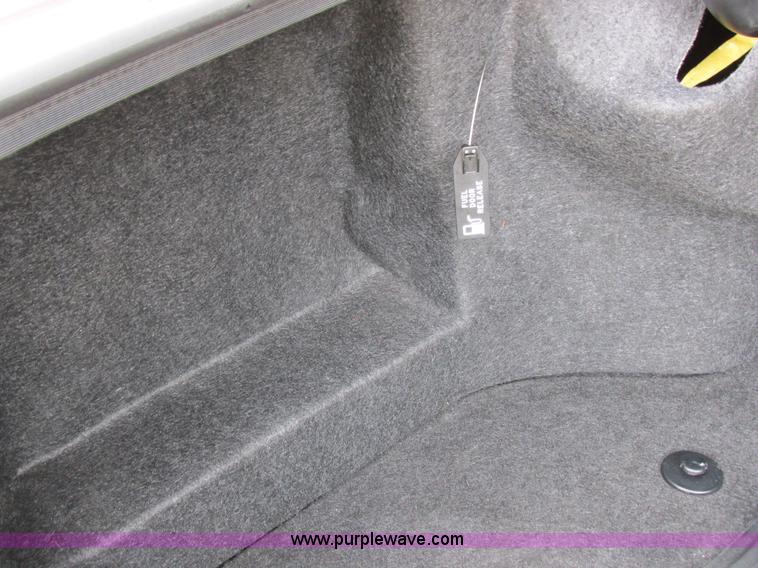 image for item I8836 2001 Cadillac DeVille DTS