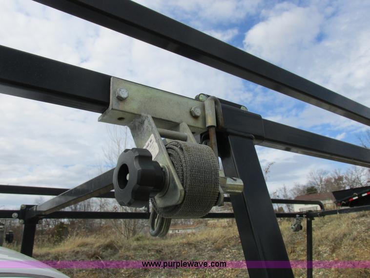 image for item I8837 2000 Chevrolet Silverado 1500 pickup truck