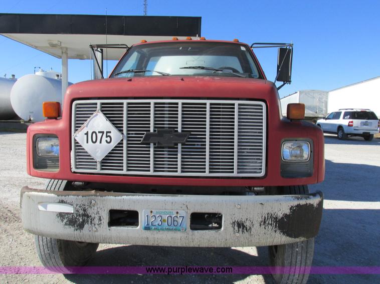 image for item I8839 1991 GM Kodiak propane delivery truck