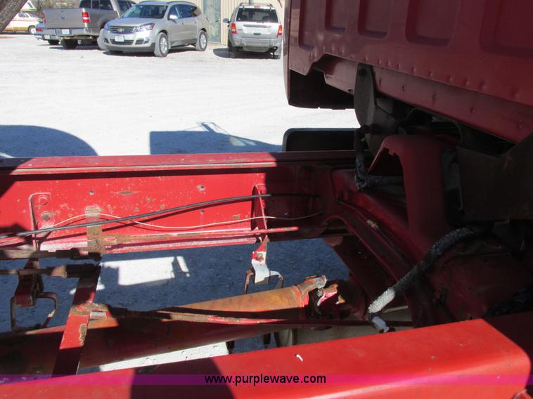 image for item I8839 1991 GM Kodiak propane delivery truck