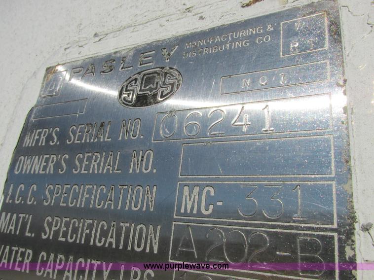 image for item I8839 1991 GM Kodiak propane delivery truck