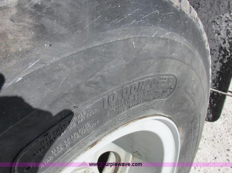 image for item I8839 1991 GM Kodiak propane delivery truck