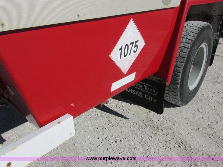 image for item I8839 1991 GM Kodiak propane delivery truck