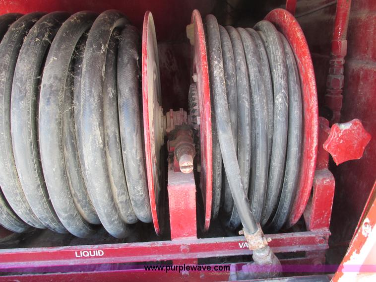 image for item I8839 1991 GM Kodiak propane delivery truck