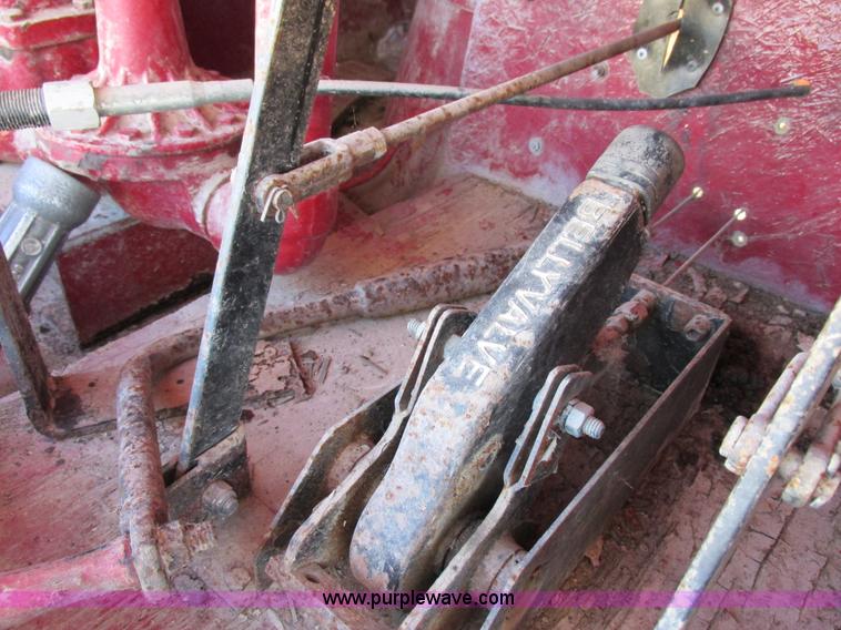 image for item I8839 1991 GM Kodiak propane delivery truck