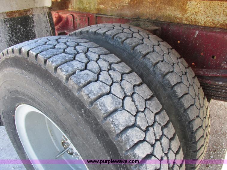 image for item I8839 1991 GM Kodiak propane delivery truck