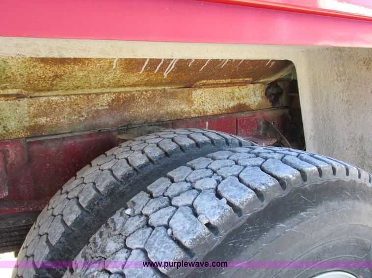 image for item I8839 1991 GM Kodiak propane delivery truck