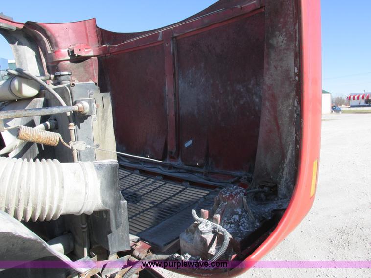 image for item I8839 1991 GM Kodiak propane delivery truck