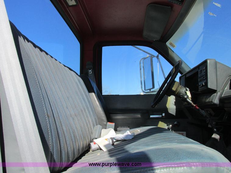 image for item I8839 1991 GM Kodiak propane delivery truck