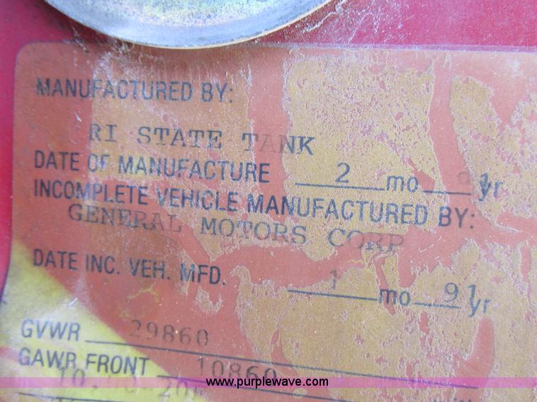 image for item I8839 1991 GM Kodiak propane delivery truck