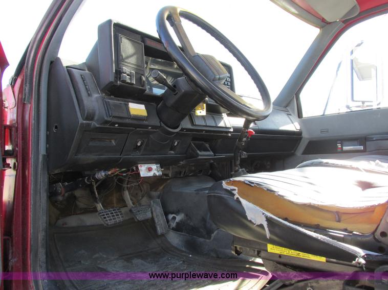 image for item I8839 1991 GM Kodiak propane delivery truck