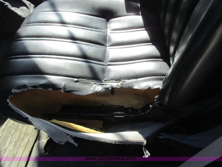 image for item I8839 1991 GM Kodiak propane delivery truck