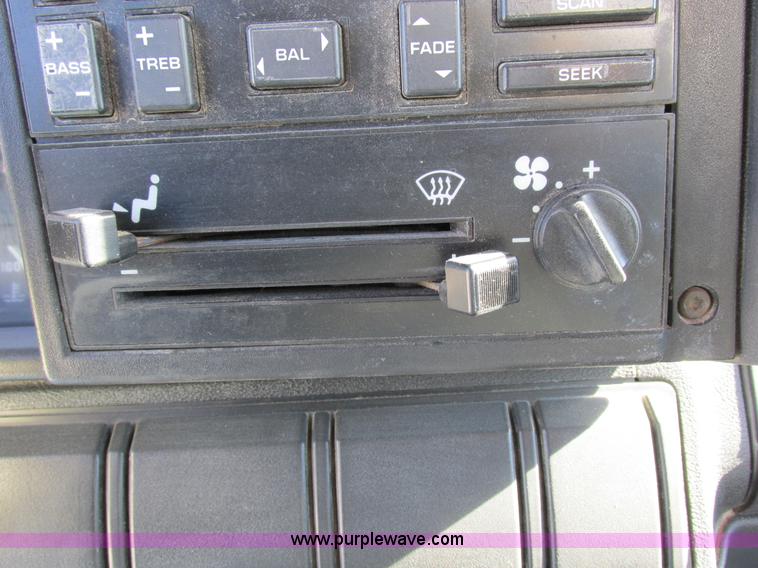 image for item I8839 1991 GM Kodiak propane delivery truck