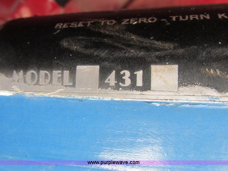 image for item I8839 1991 GM Kodiak propane delivery truck