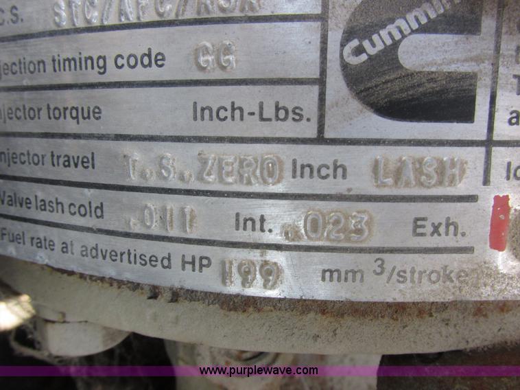 image for item I8865 1988 Freightliner FLC-64T semi truck