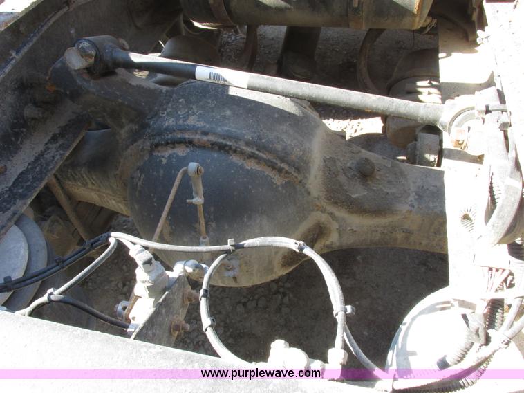 image for item I8867 1994 Freightliner FLD semi truck